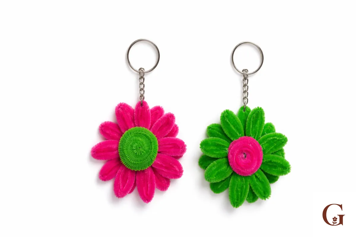 Flower Keychains | Cute Birthday Gift for Mom - Handmade with love by GulNest